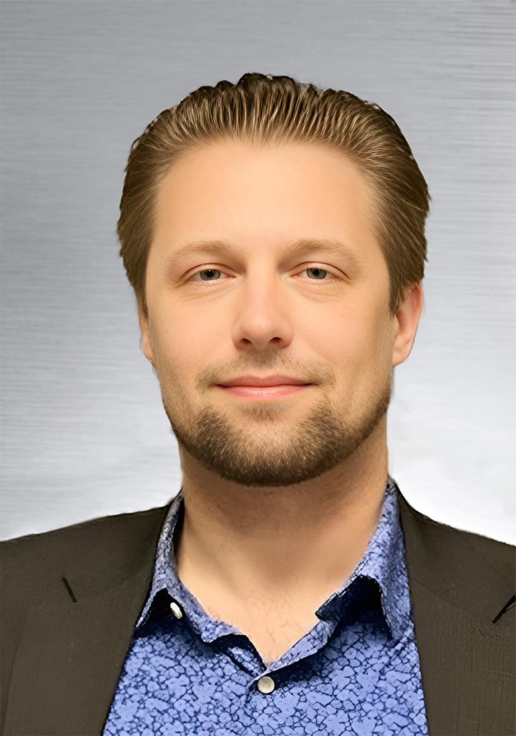 Anton Headshot 2.0-fotor-20240307175146 Anton Headshot 2.0-fotor-20240307175146